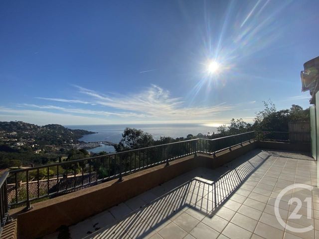 Appartement F3 à louer - 3 pièces - 80.12 m2 - THEOULE SUR MER - 06 - PROVENCE-ALPES-COTE-D-AZUR - Century 21 Confiance Immo