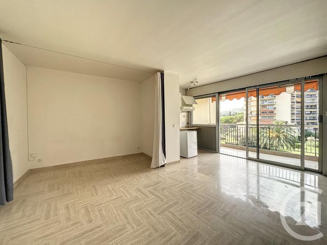 Appartement F1 à louer MANDELIEU LA NAPOULE