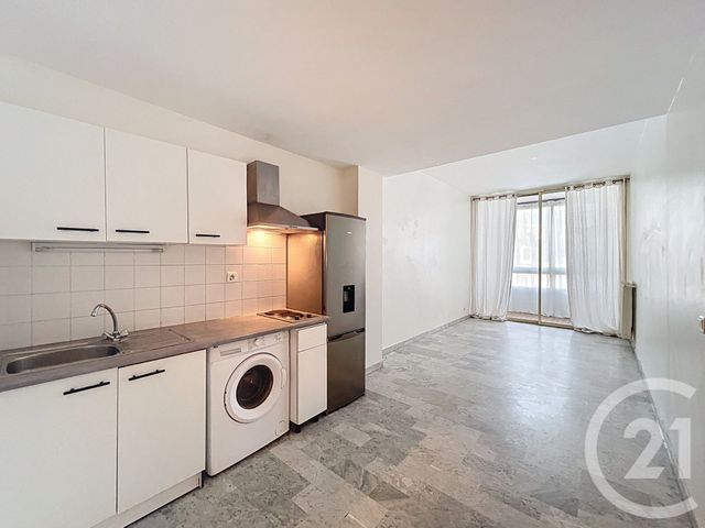 Appartement Studio à louer CANNES